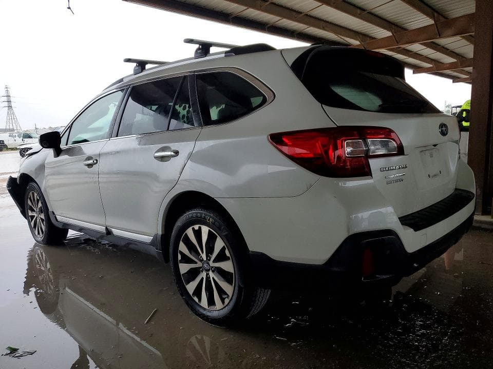 2019 SUBARU OUTBACK 3