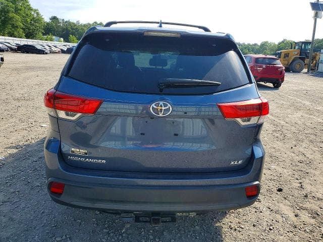 2019 TOYOTA HIGHLANDER XLE 6