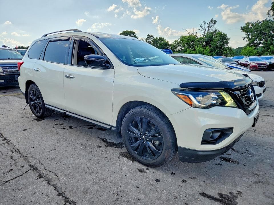 2018 NISSAN PATHFINDER SL 4