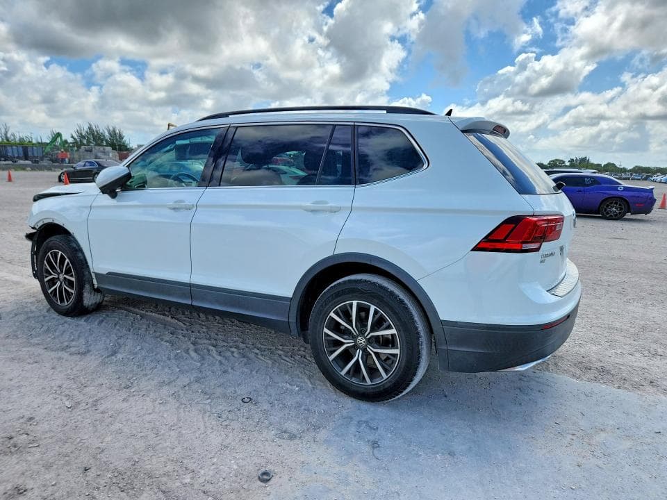 2019 VOLKSWAGEN TIGUAN SE 2
