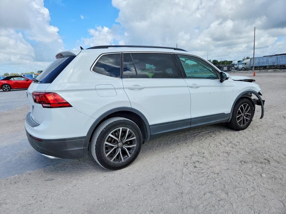 2019 VOLKSWAGEN TIGUAN SE 3