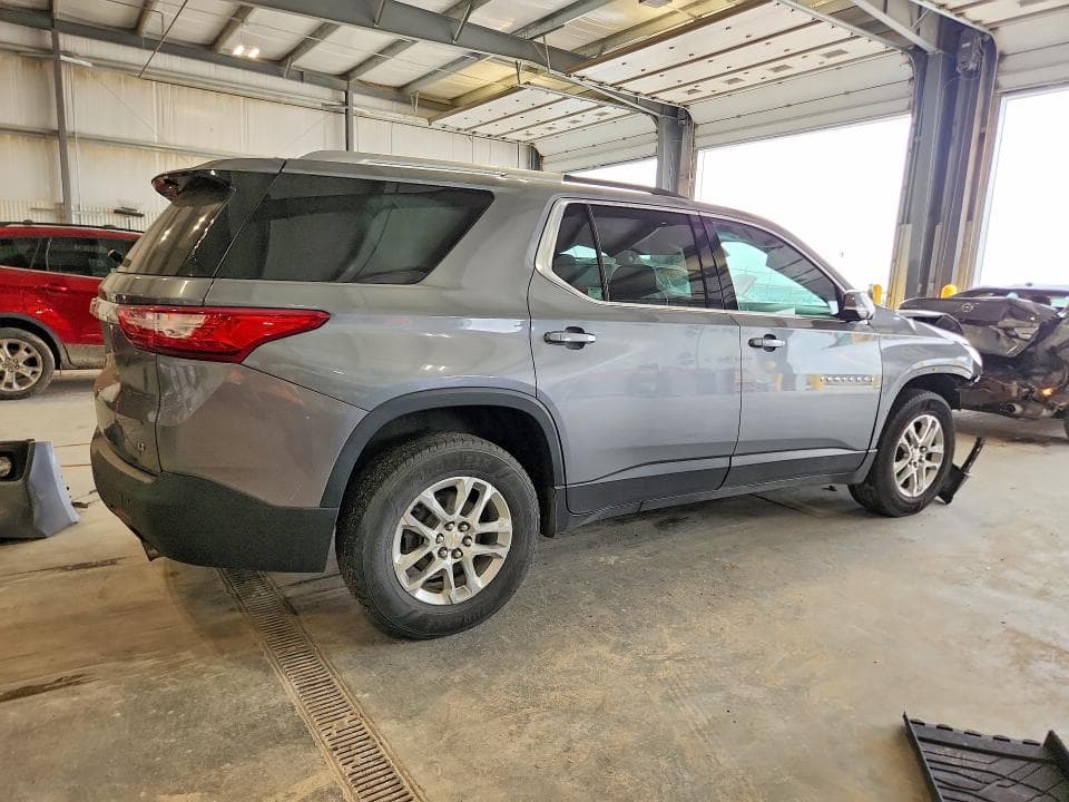 2018 CHEVROLET TRAVERSE LT LT 3
