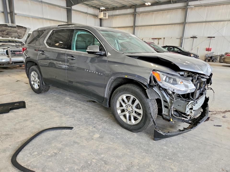 2018 CHEVROLET TRAVERSE LT LT 4