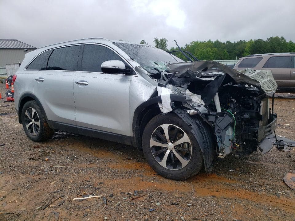 2018 KIA SORENTO EX 4