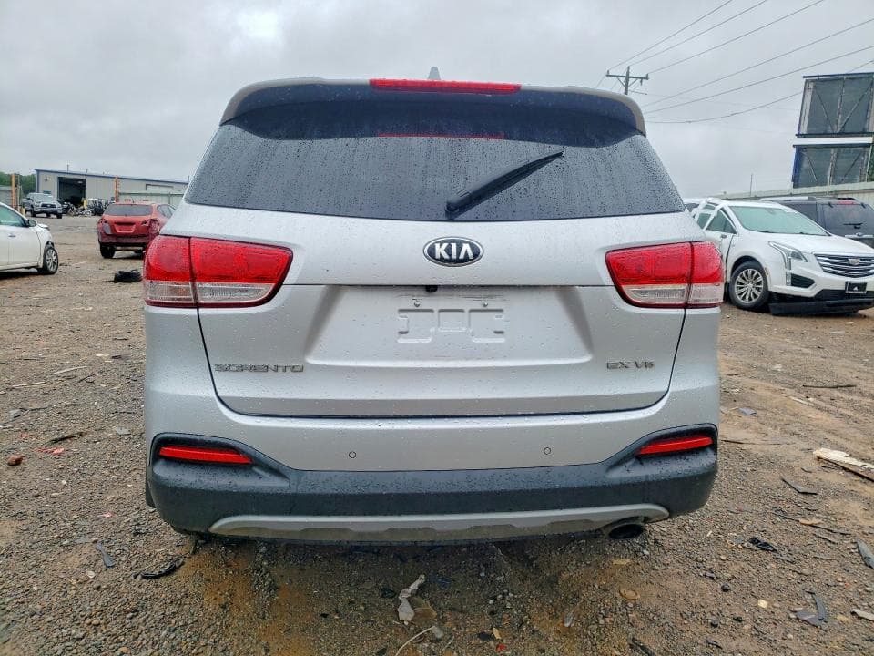 2018 KIA SORENTO EX 6