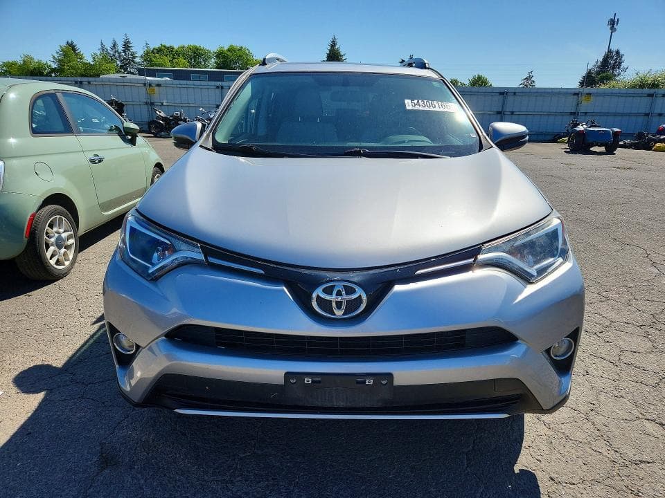2016 TOYOTA RAV4 XLE XLE 5
