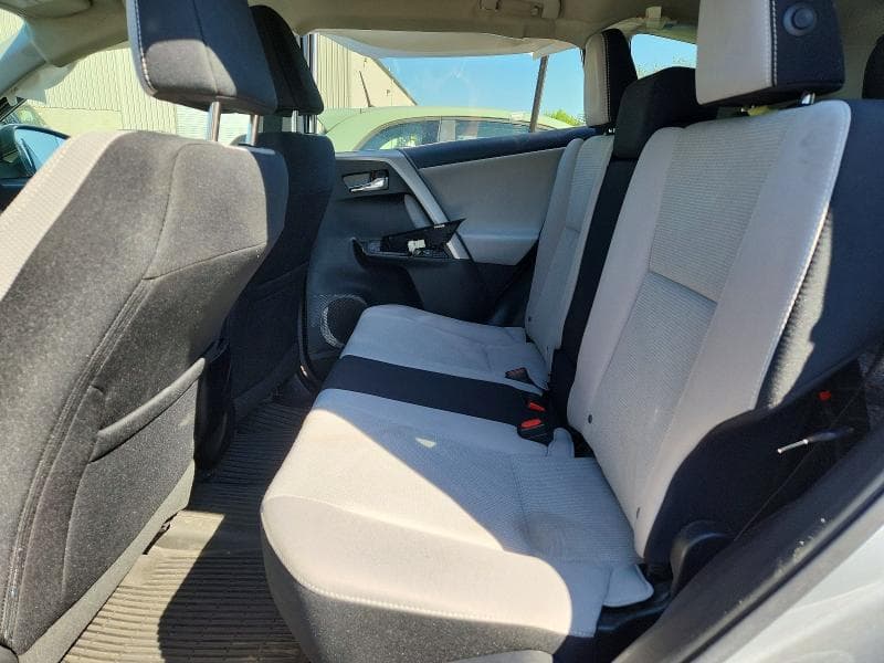 2016 TOYOTA RAV4 XLE XLE 10