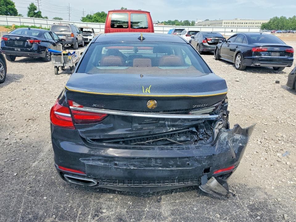 2016 BMW 750 XI 6