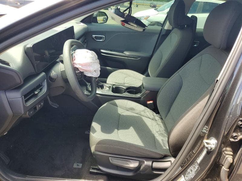 2025 KIA K4 LX LX 7