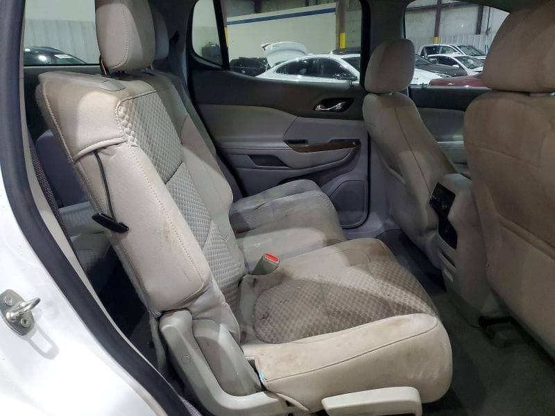 2017 GMC ACADIA SLE 11