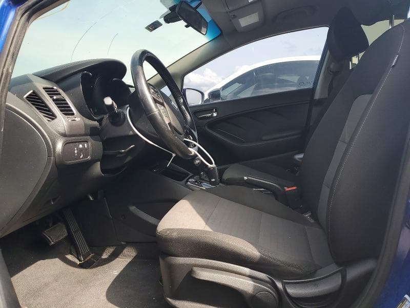2017 KIA FORTE S S 7