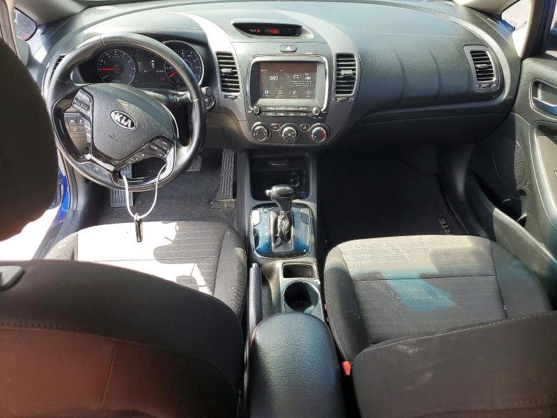 2017 KIA FORTE S S 8