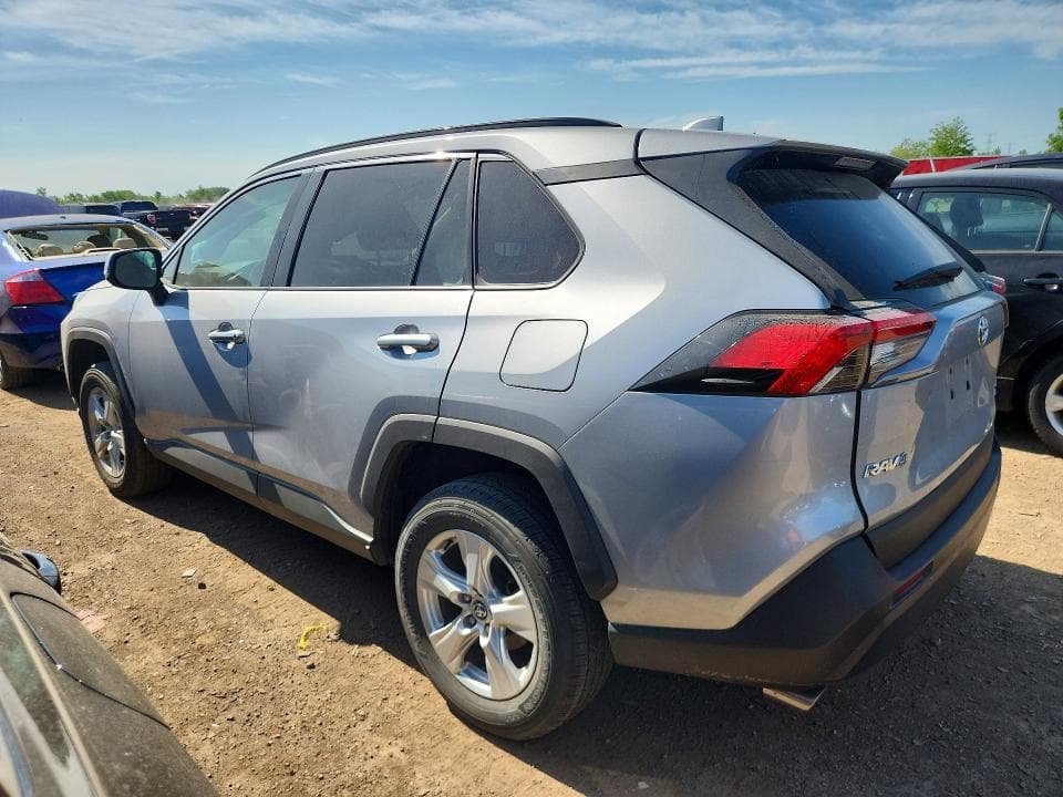 2020 TOYOTA RAV4 XLE XLE 2