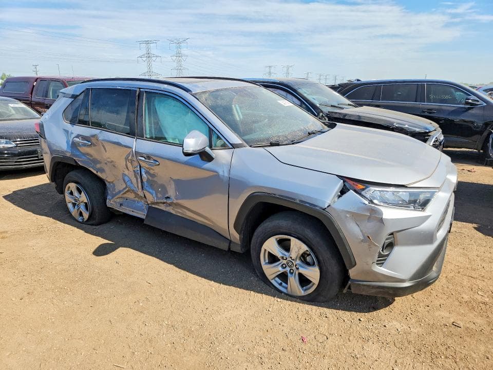 2020 TOYOTA RAV4 XLE XLE 4
