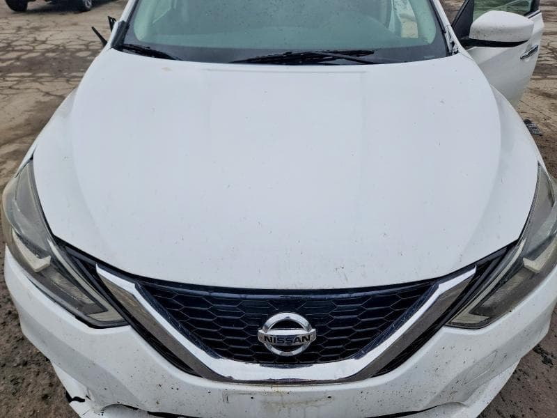 2019 NISSAN SENTRA S S 11