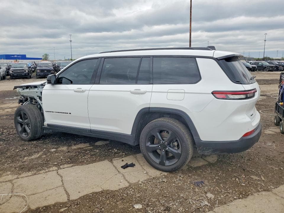 2023 JEEP GRAND CHEROKEE L LAREDO 2