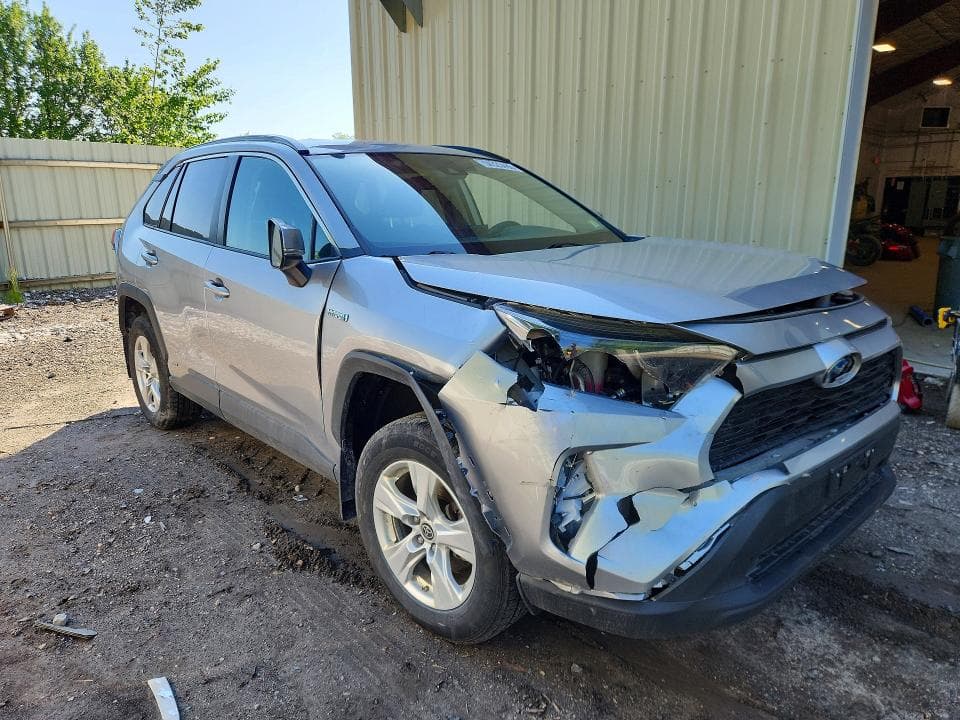 2021 TOYOTA RAV4 LE LE 4