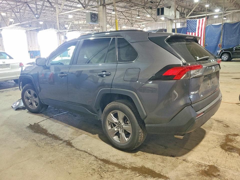 2023 TOYOTA RAV4 XLE XLE 2