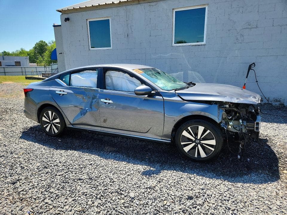 2022 NISSAN ALTIMA SV SV 4