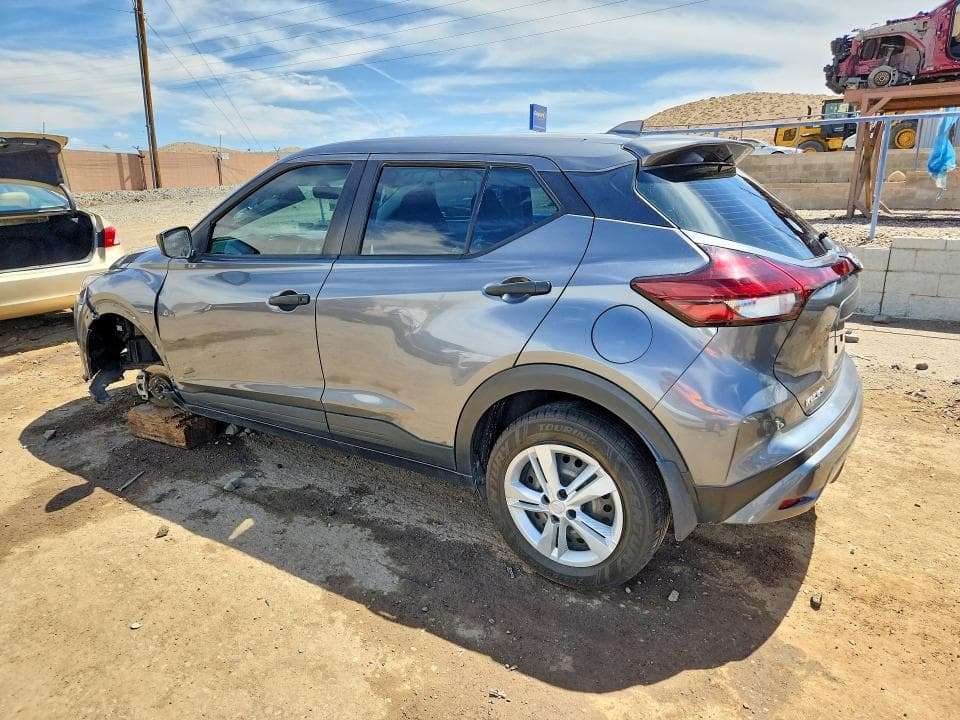 2022 NISSAN KICKS S S 2