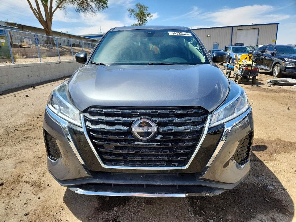 2022 NISSAN KICKS S S 5