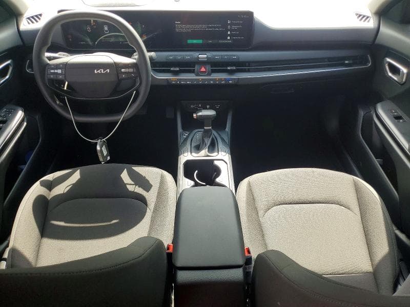 2026 KIA K4 LX 8