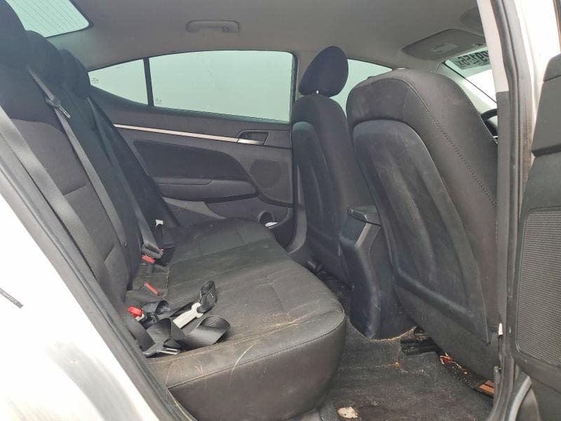 2019 HYUNDAI ELANTRA SEL 10