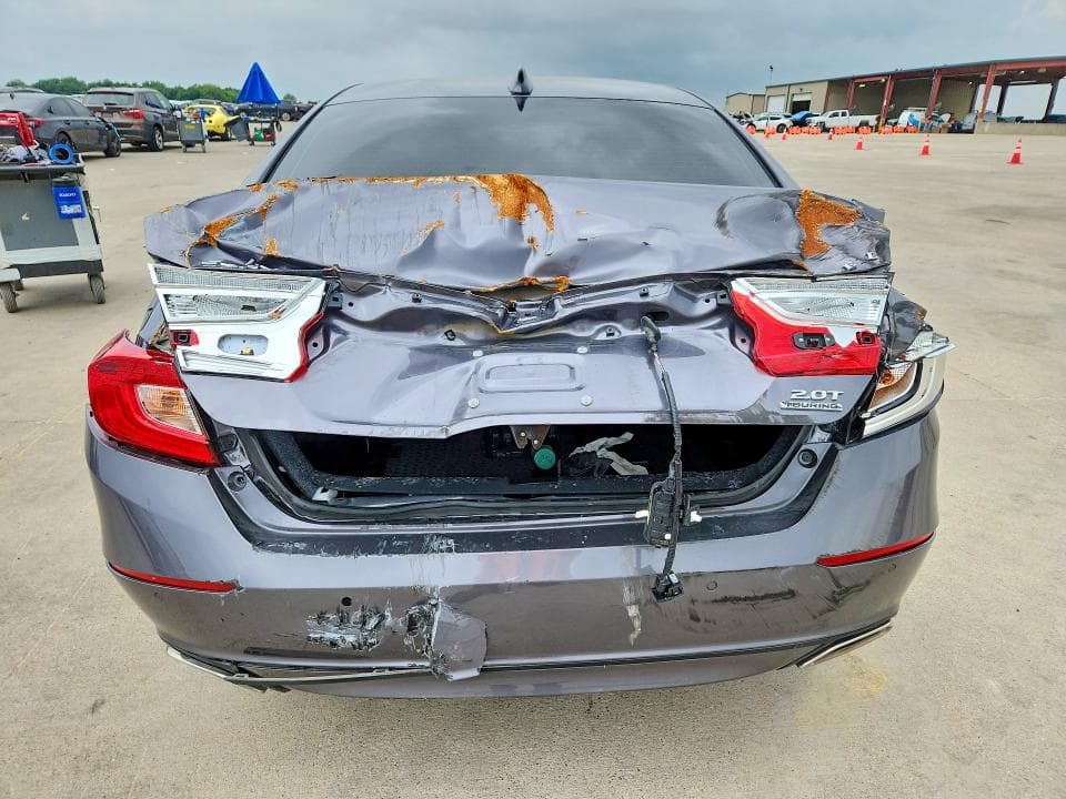 2018 HONDA ACCORD TOURING TOURING 6