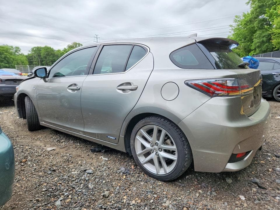 2017 LEXUS CT 200 2