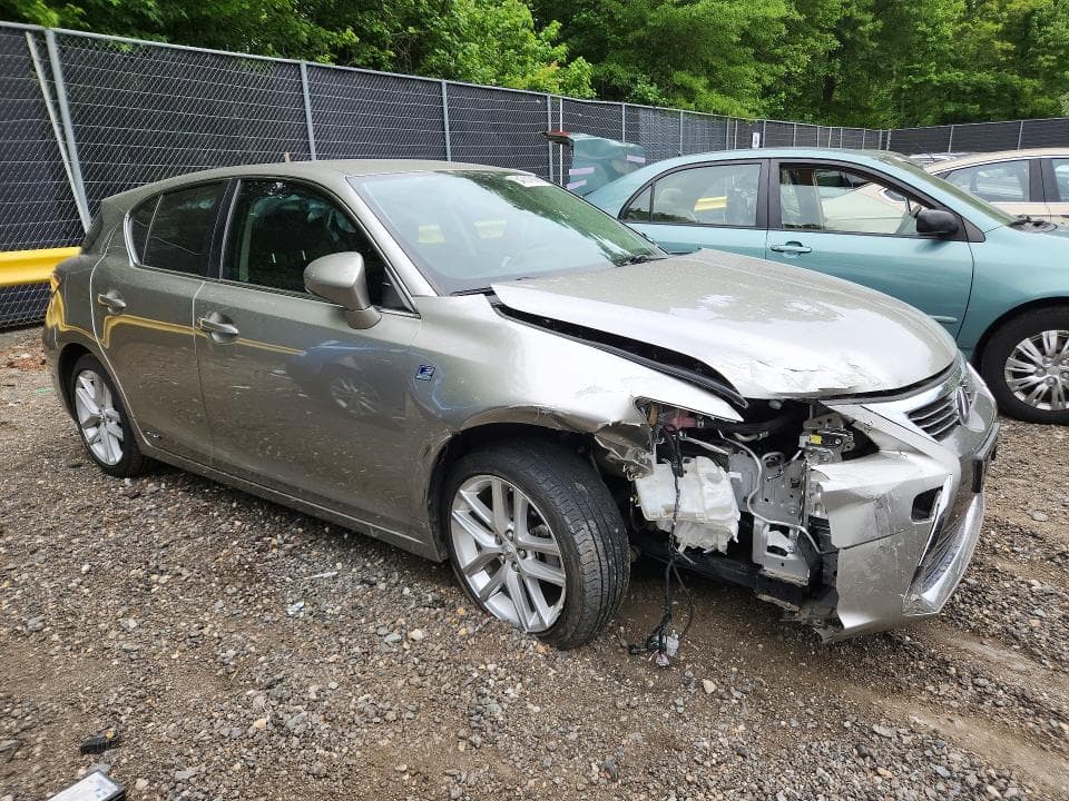 2017 LEXUS CT 200 4