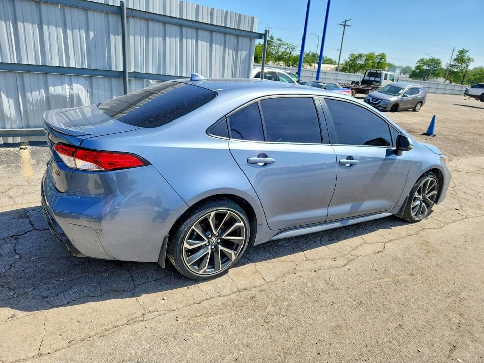 2022 TOYOTA COROLLA SE SE 3