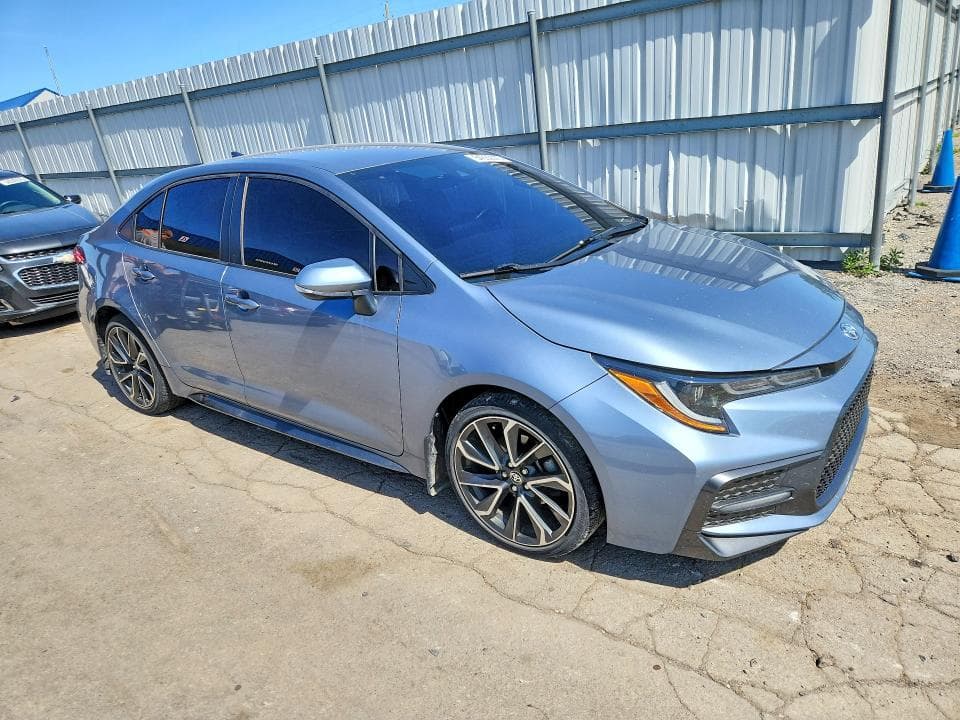 2022 TOYOTA COROLLA SE SE 4