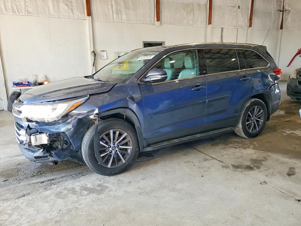 2019 TOYOTA HIGHLANDER XLE XLE - 1