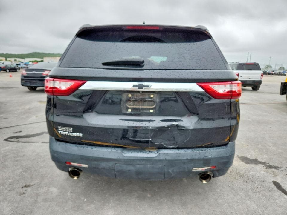 2021 CHEVROLET TRAVERSE LS 6
