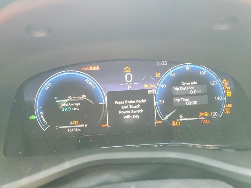 2025 TOYOTA CAMRY XSE 9