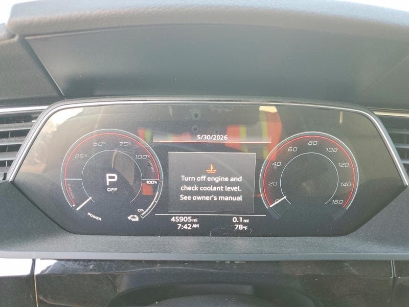 2022 AUDI E-TRON PREMIUM 9