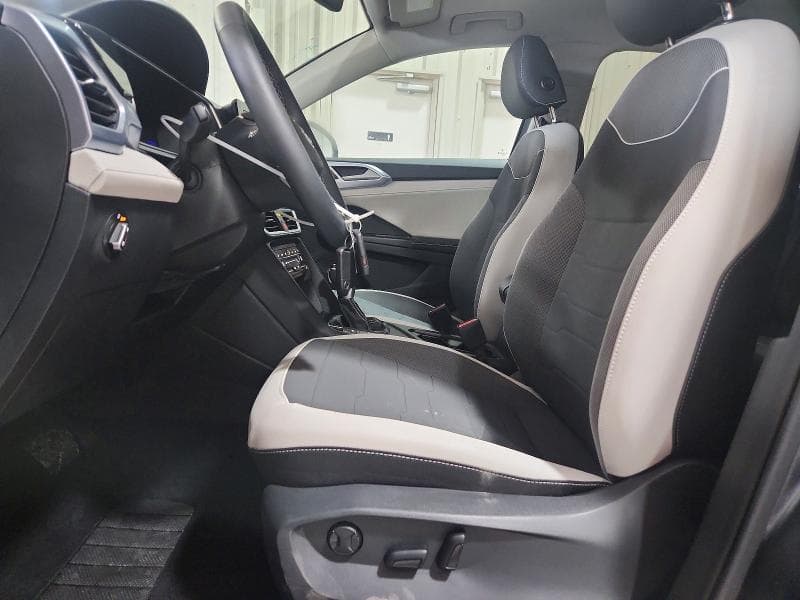 2025 VOLKSWAGEN TAOS SE SE 7