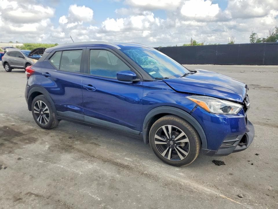 2018 NISSAN KICKS SV 4