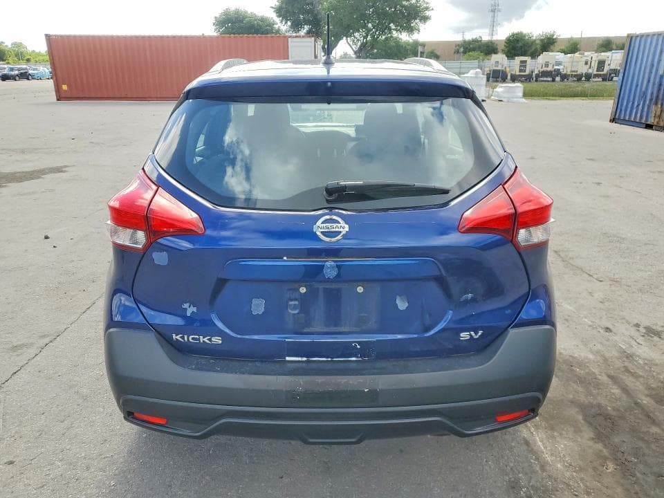 2018 NISSAN KICKS SV 6