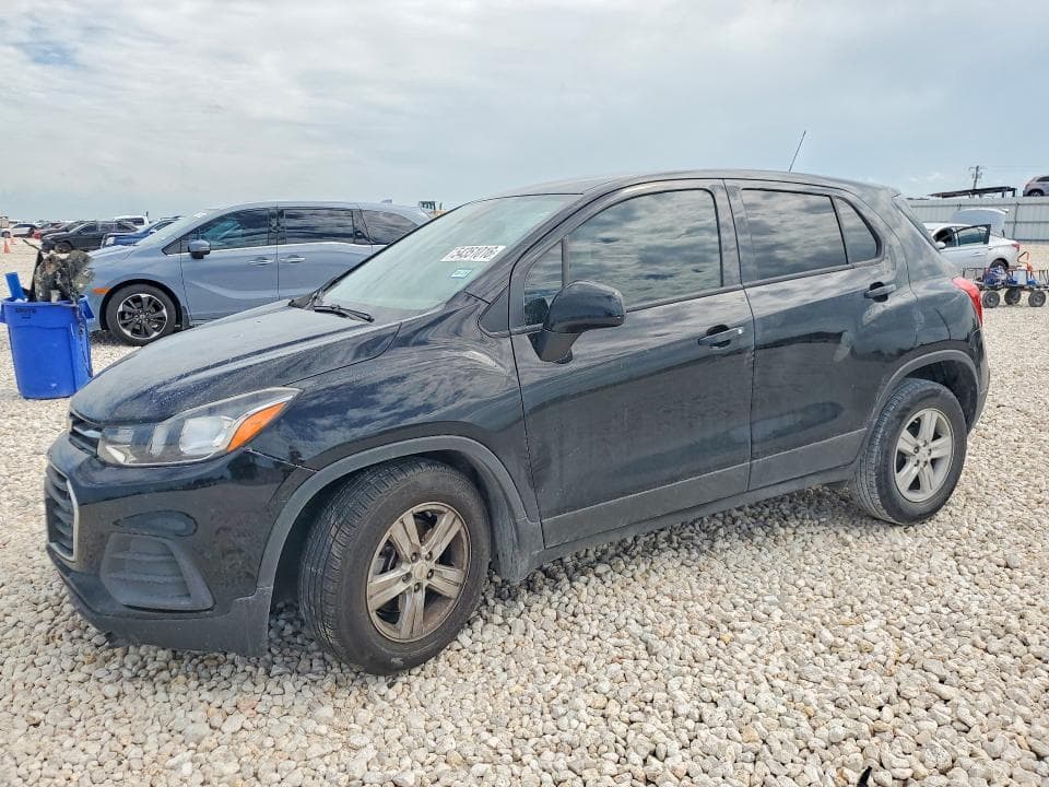 2020 CHEVROLET TRAX LS 1