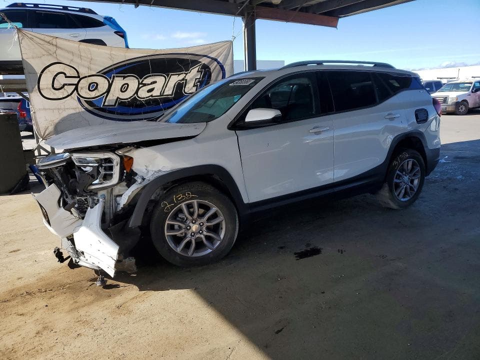 2024 GMC TERRAIN SLT - 1