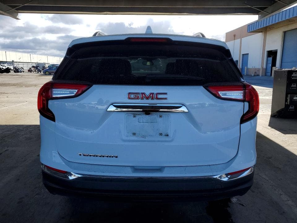 2024 GMC TERRAIN SLT 6
