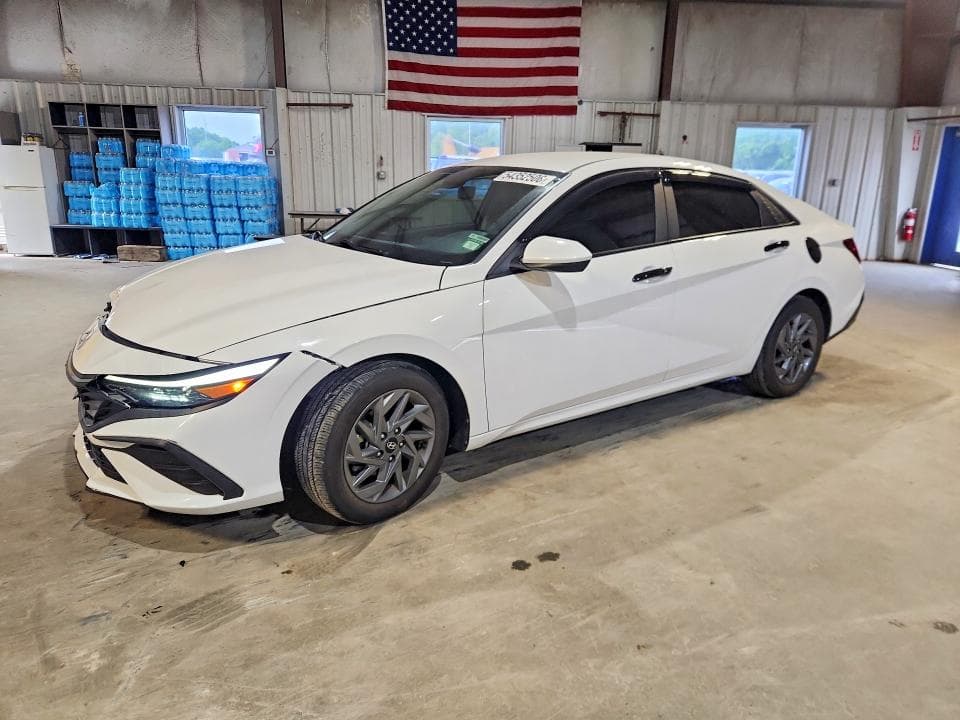 2024 HYUNDAI ELANTRA SEL - 1