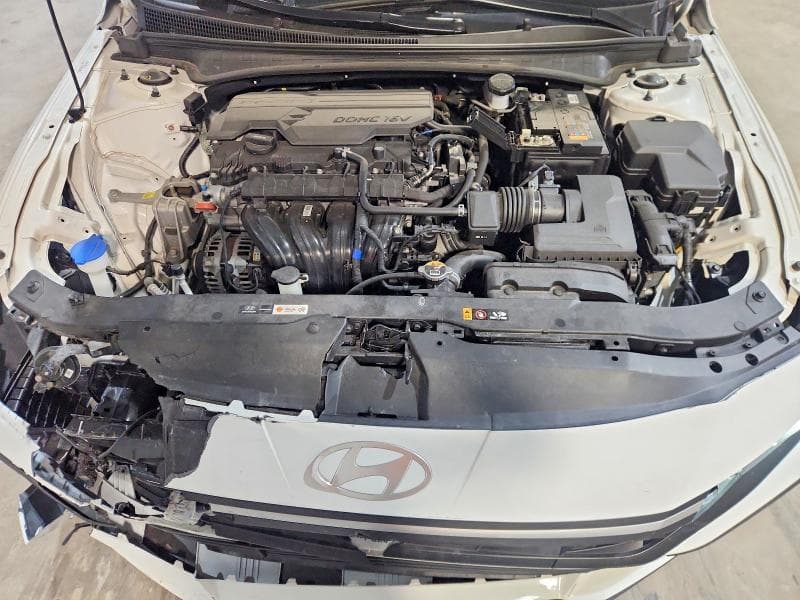2024 HYUNDAI ELANTRA SEL 11