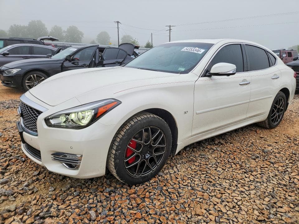 2019 INFINITI Q70 3.7 LUXE 3.7 LUXE - 1