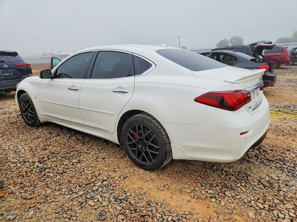 2019 INFINITI Q70 3.7 LUXE 3.7 LUXE 2