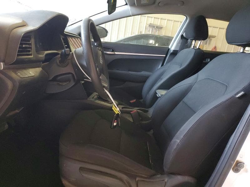 2019 HYUNDAI ELANTRA SE SE 7