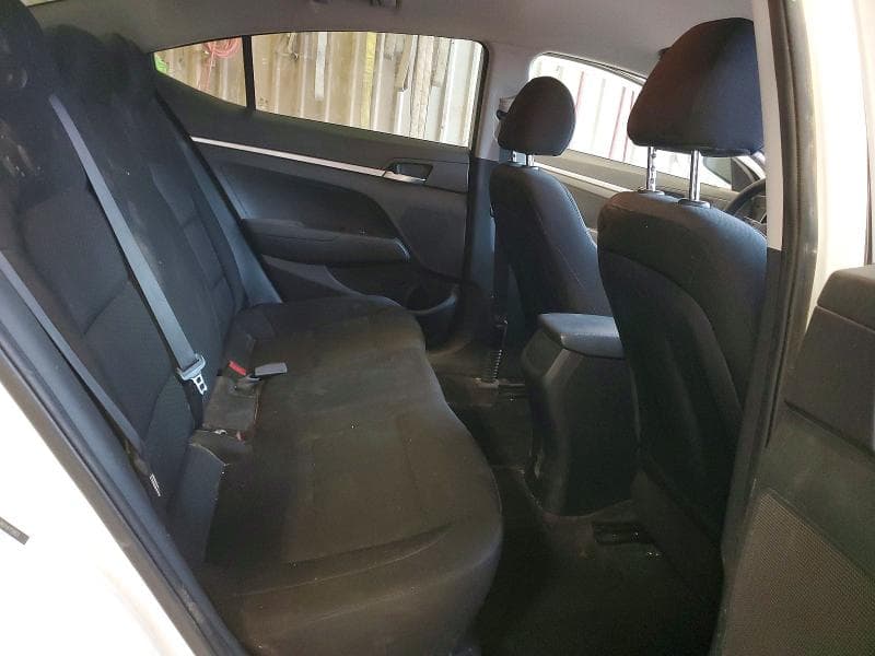2019 HYUNDAI ELANTRA SE SE 10