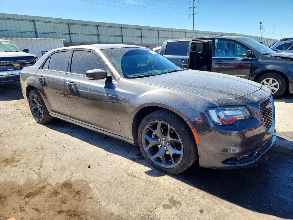 2023 CHRYSLER 300 S 4