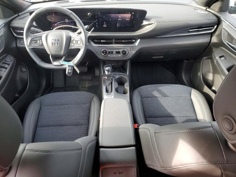 2025 BUICK ENVISTA PREFERRED PREFERRED 8